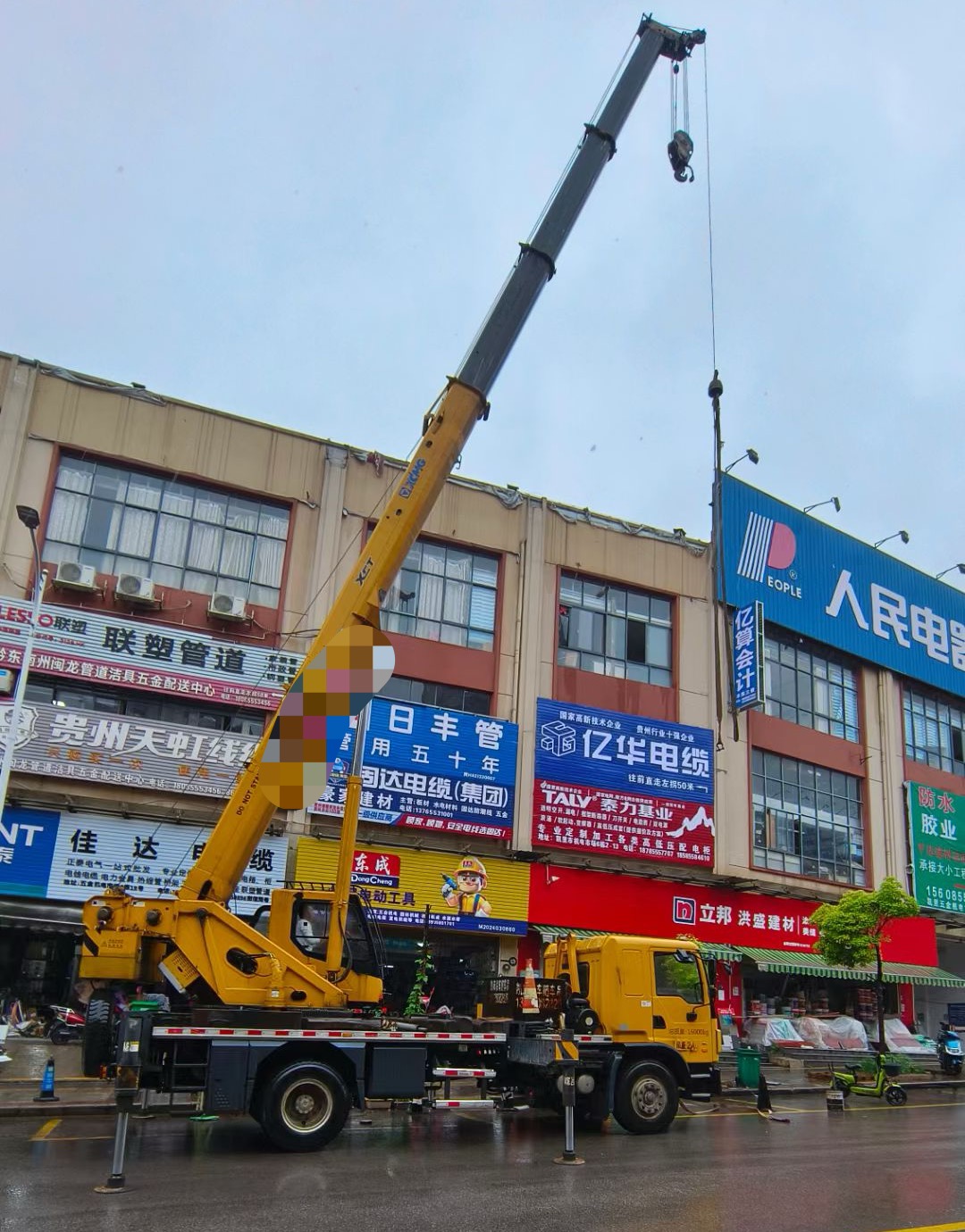 弥勒市什么时间对吊车进行维修保养最合适